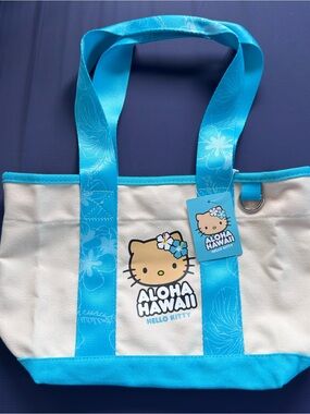 Hello Kitty Aloha Hawaii Canvas Tote in Cream and Turquoise